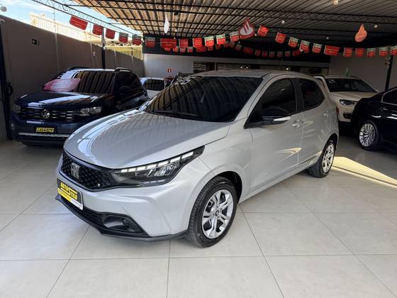 FIAT ARGO 1.3 FIREFLY FLEX DRIVE CVT FIAT ARGO 1.3 FIREFLY FLEX DRIVE CVT